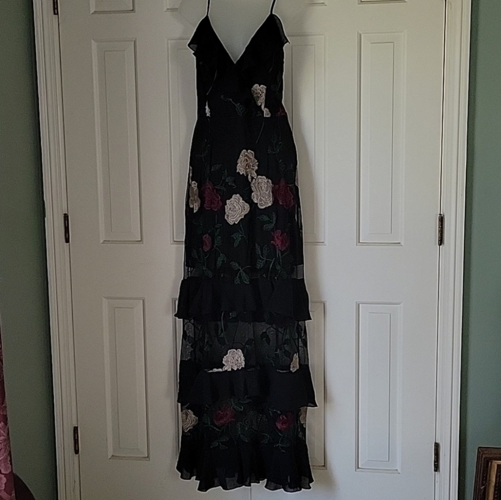 Lulus Floral Dress Size L